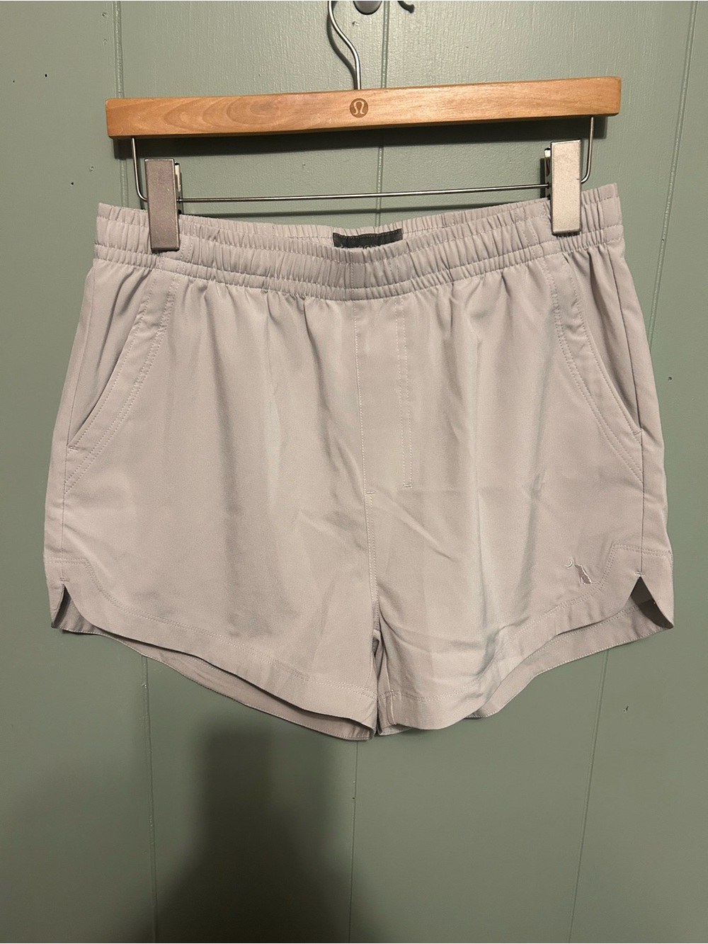 Women's Light Gray Athletic Shorts with Elastic Waist and Pockets